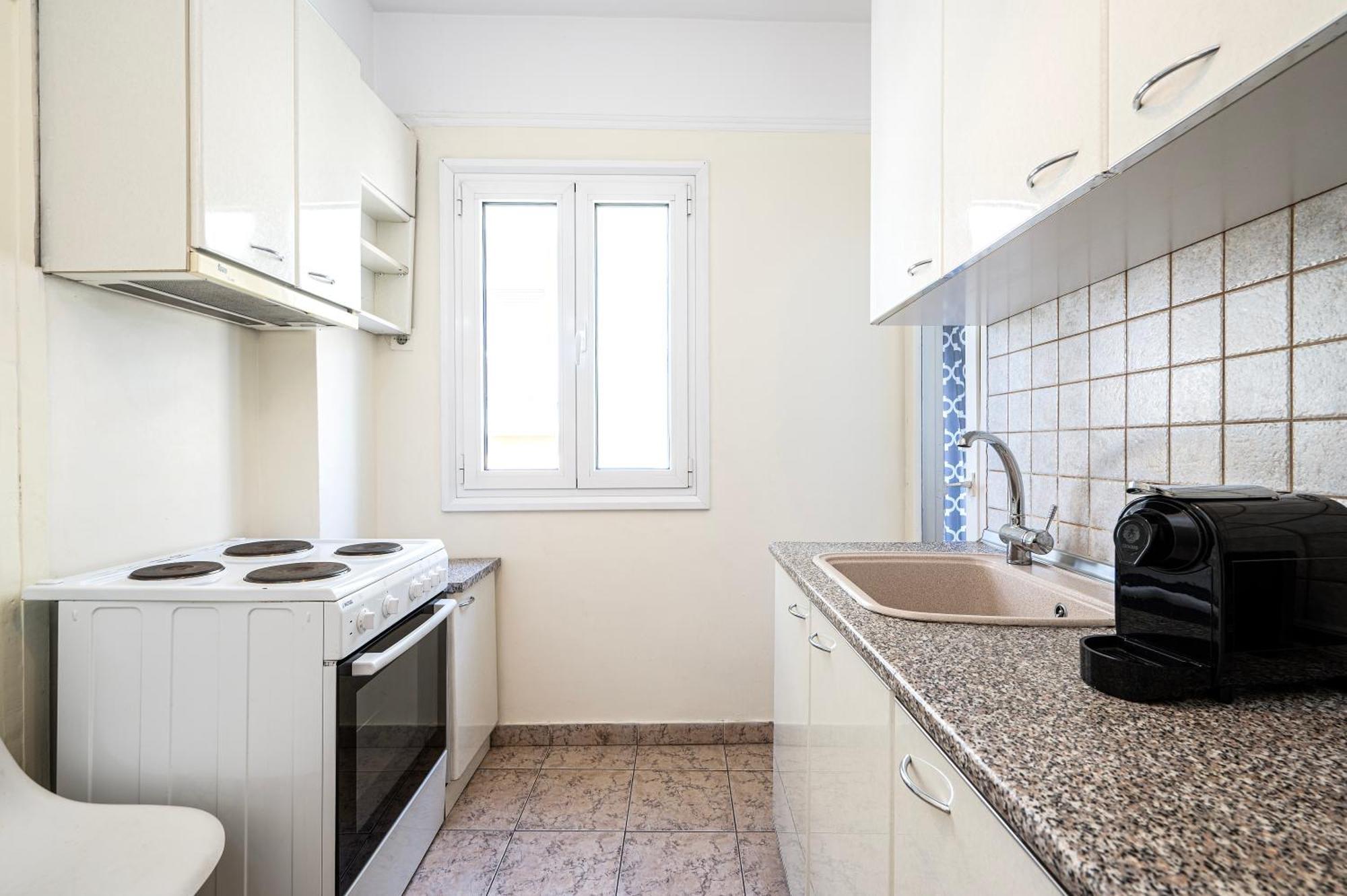 Houseloft Seaside Getaway Apartment Tesalonika Bagian luar foto